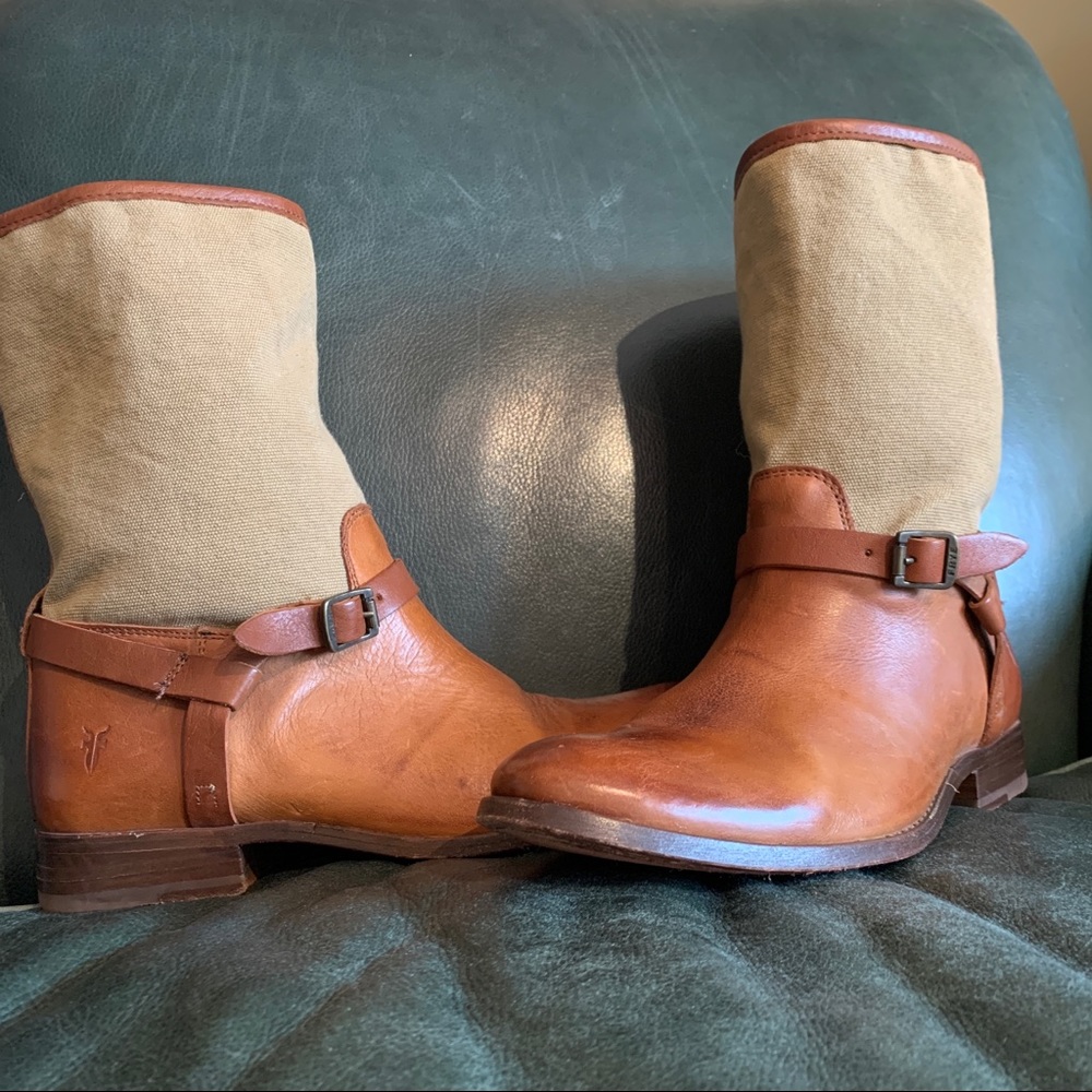 Frye Leather Canvas lower calf boots. No spots 8.5